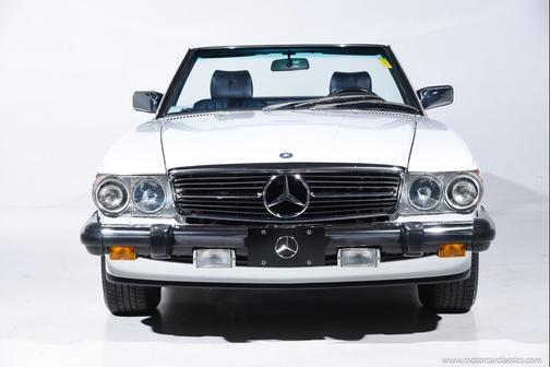 1989 Mercedes-Benz S-Class 560 SL