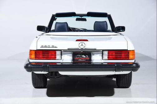1989 Mercedes-Benz S-Class 560 SL