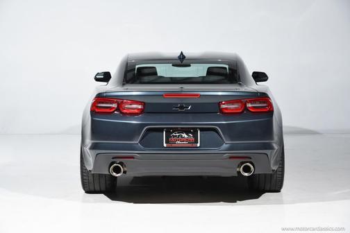 Shadow Gray Metallic 2021 Chevrolet Camaro RWD Coupe LT1