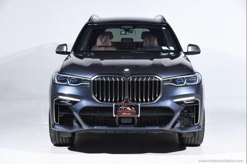2021 BMW X7 M50i