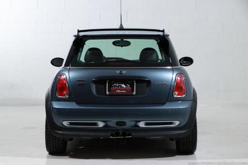 Photo 5 of 32 of 2006 MINI Cooper S