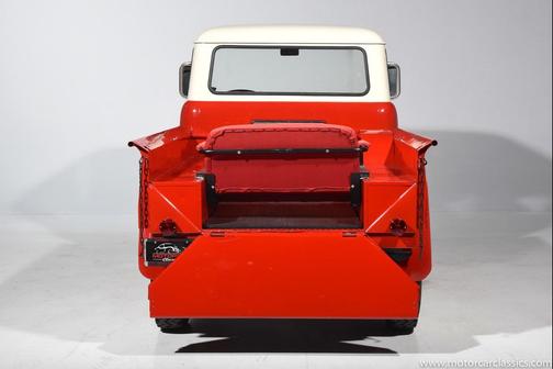 1960 Jeep FC-150 Pick-up