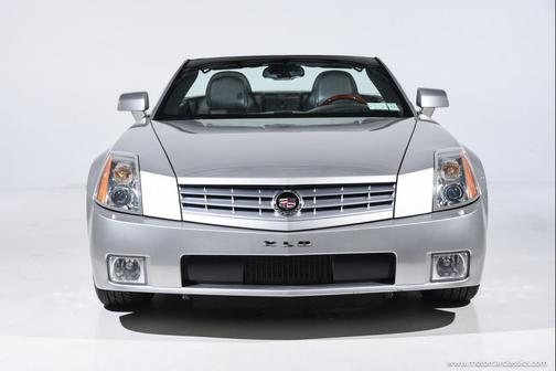 2006 Cadillac XLR Base