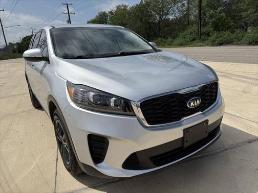 2020 Kia Sorento LX
