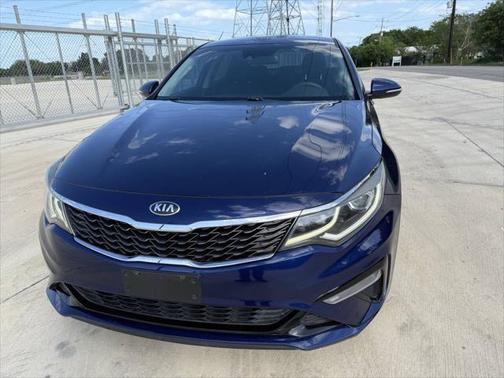 2019 Kia Optima LX