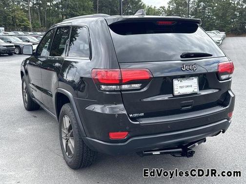 2016 Jeep Grand Cherokee Laredo