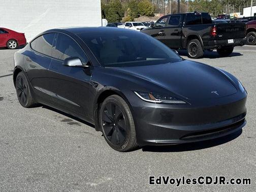 2025 Tesla Model 3 Long Range