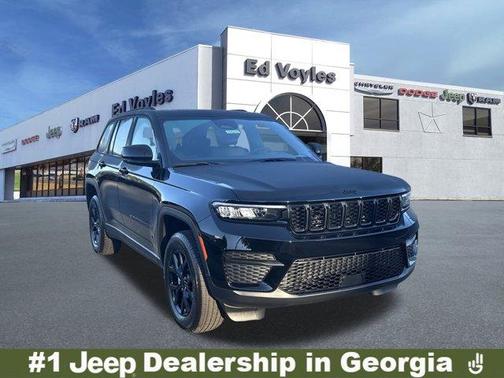 2025 Jeep Grand Cherokee Laredo