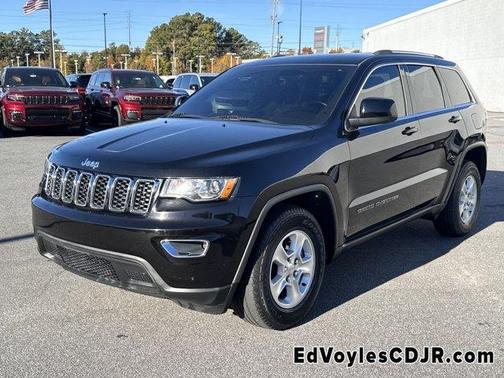 2017 Jeep Grand Cherokee Laredo