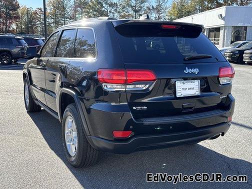 2017 Jeep Grand Cherokee Laredo