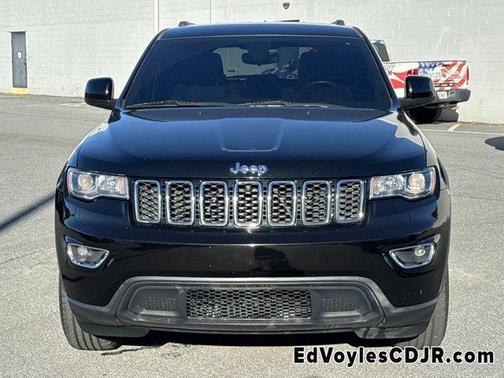 2017 Jeep Grand Cherokee Laredo