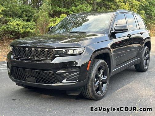 2023 Jeep Grand Cherokee Altitude