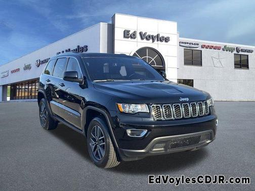 2020 Jeep Grand Cherokee Laredo E