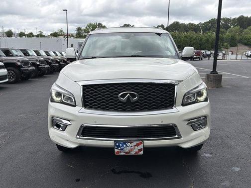 White 2017 INFINITI QX80 Base