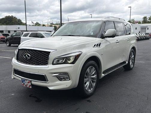 White 2017 INFINITI QX80 Base
