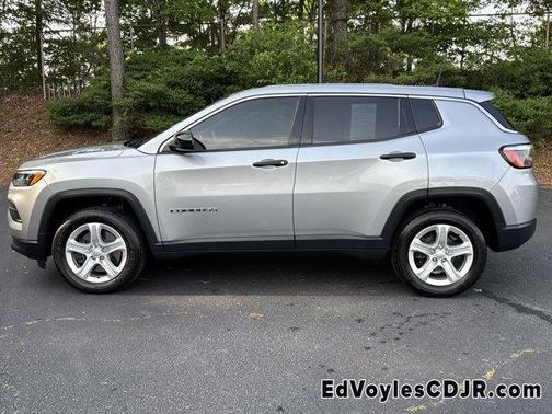 2023 Jeep Compass Sport