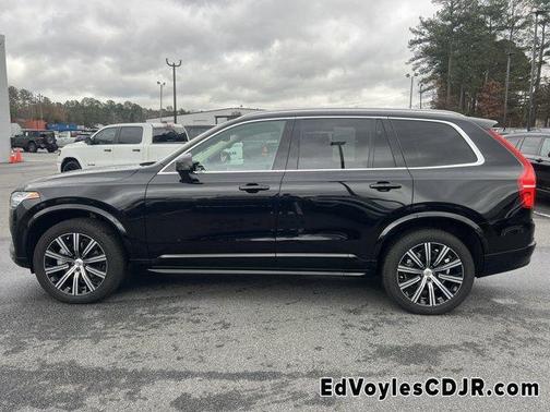 2023 Volvo XC90 B6 Core