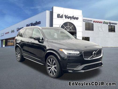 2023 Volvo XC90 B6 Core