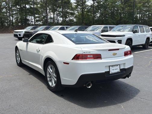 Summit White 2015 Chevrolet Camaro 2LS