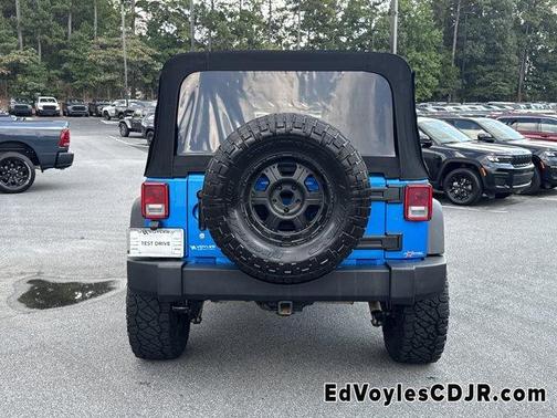 2016 Jeep Wrangler Unlimited Sport