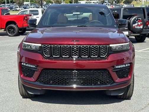 2025 Jeep Grand Cherokee Summit