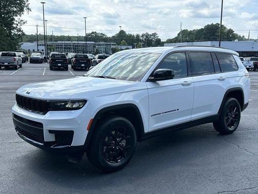 2024 Jeep Grand Cherokee L Laredo