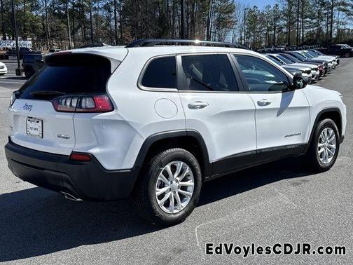 2022 Jeep Cherokee Latitude Lux