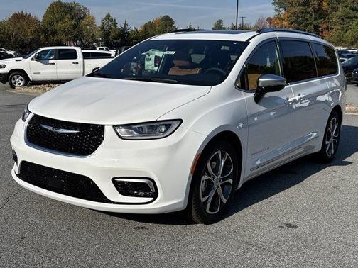 2026 Chrysler Pacifica Pinnacle