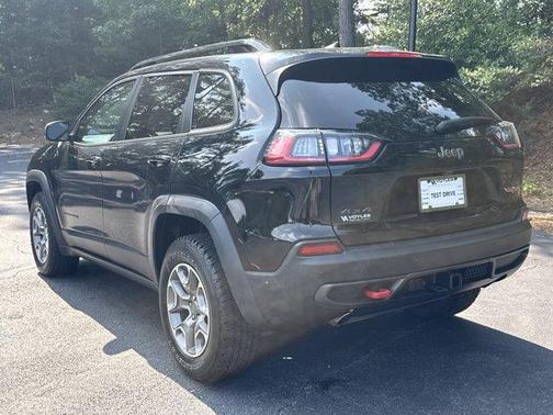 2022 Jeep Cherokee Trailhawk