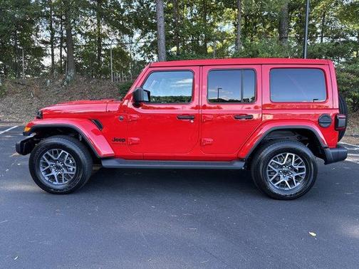 2025 Jeep Wrangler Sahara