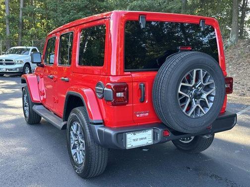 2025 Jeep Wrangler Sahara