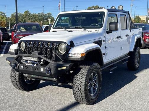 2021 Jeep Gladiator Sport