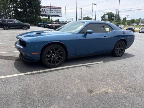 Frostbite 2021 Dodge Challenger SXT