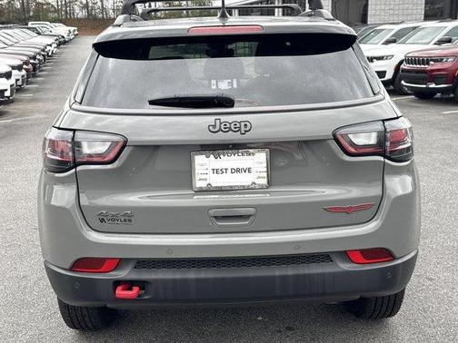 2022 Jeep Compass Trailhawk