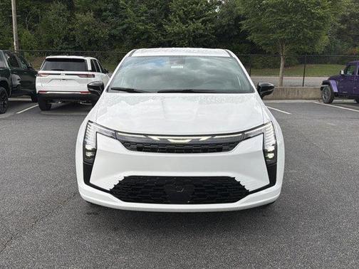 Bright White Clearcoat 2027 Chrysler Pacifica SELECT