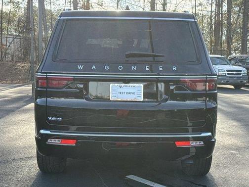 2025 Jeep Wagoneer Base