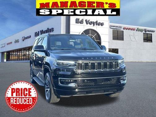 2025 Jeep Wagoneer Base