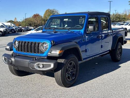 2025 Jeep Gladiator Sport
