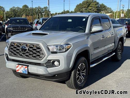 2020 Toyota Tacoma TRD Sport
