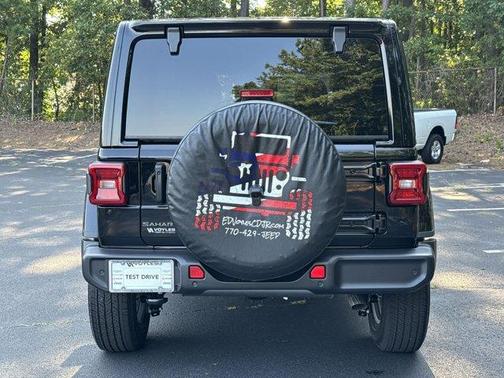 2025 Jeep Wrangler Sahara