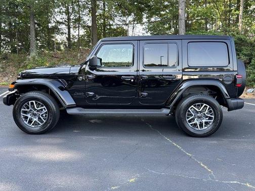 2025 Jeep Wrangler Sahara