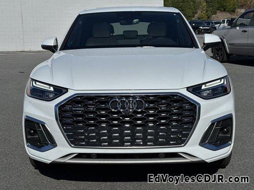 2022 Audi Q5 45 S line Premium Plus