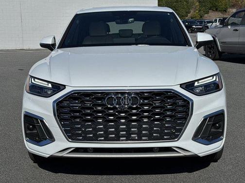 2022 Audi Q5 45 S line Premium Plus
