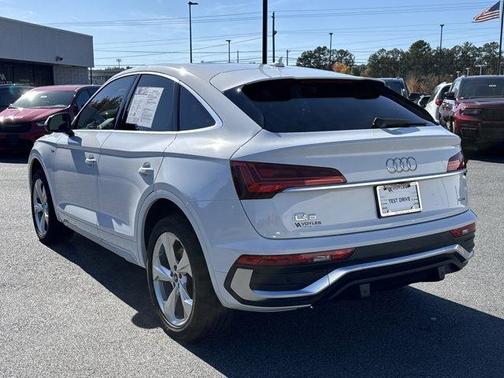 2022 Audi Q5 45 S line Premium Plus