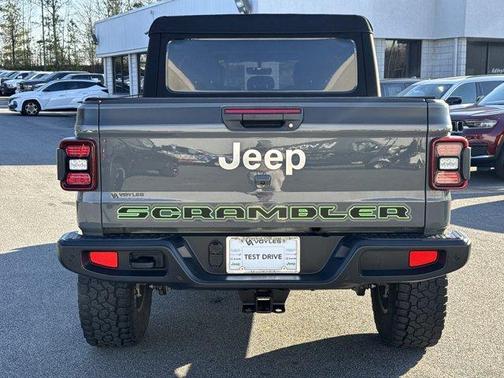 2021 Jeep Gladiator Overland