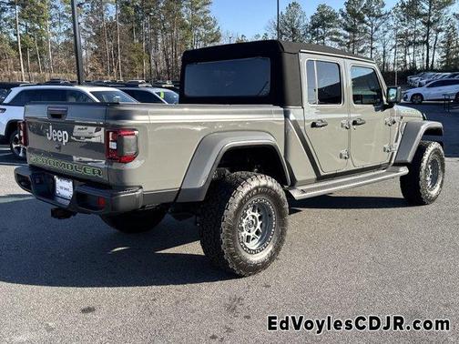 2021 Jeep Gladiator Overland