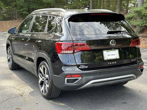 2023 Volkswagen Taos 1.5T SEL