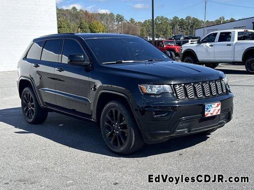 2017 Jeep Grand Cherokee Altitude