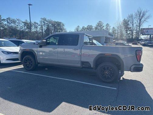 2025 GMC Sierra 3500 AT4