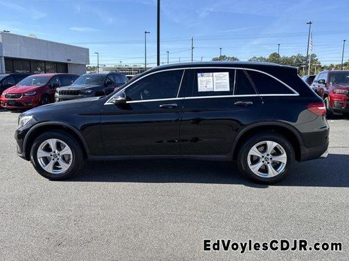 2018 Mercedes-Benz GLC 300 Base